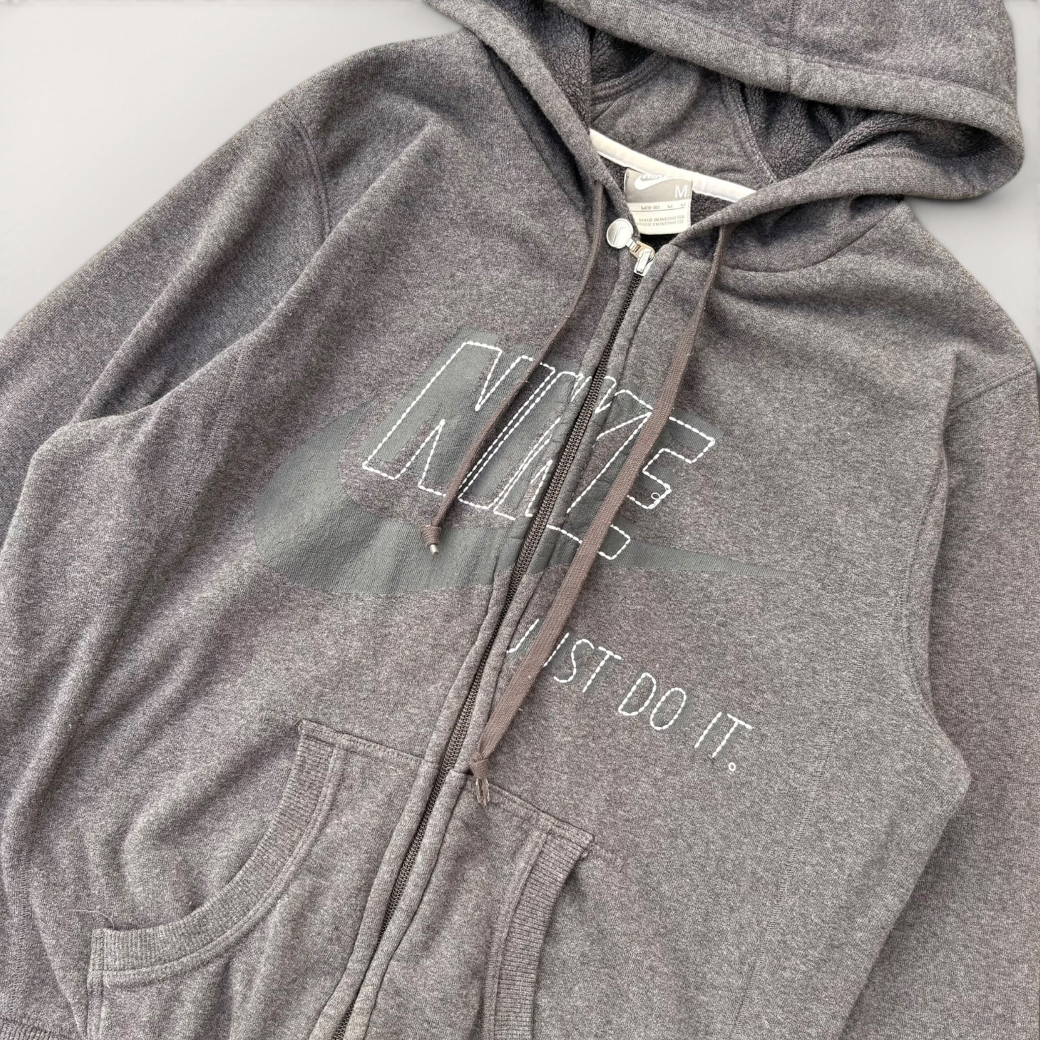 Y2K Grey Nike Zip-up Jacket (8/10)