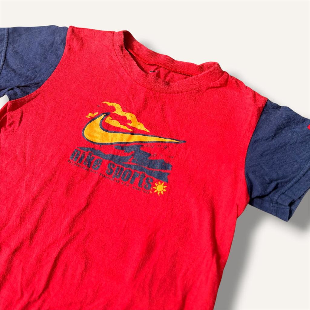 Nike Graphic T-Shirt Red & Navy (3T)