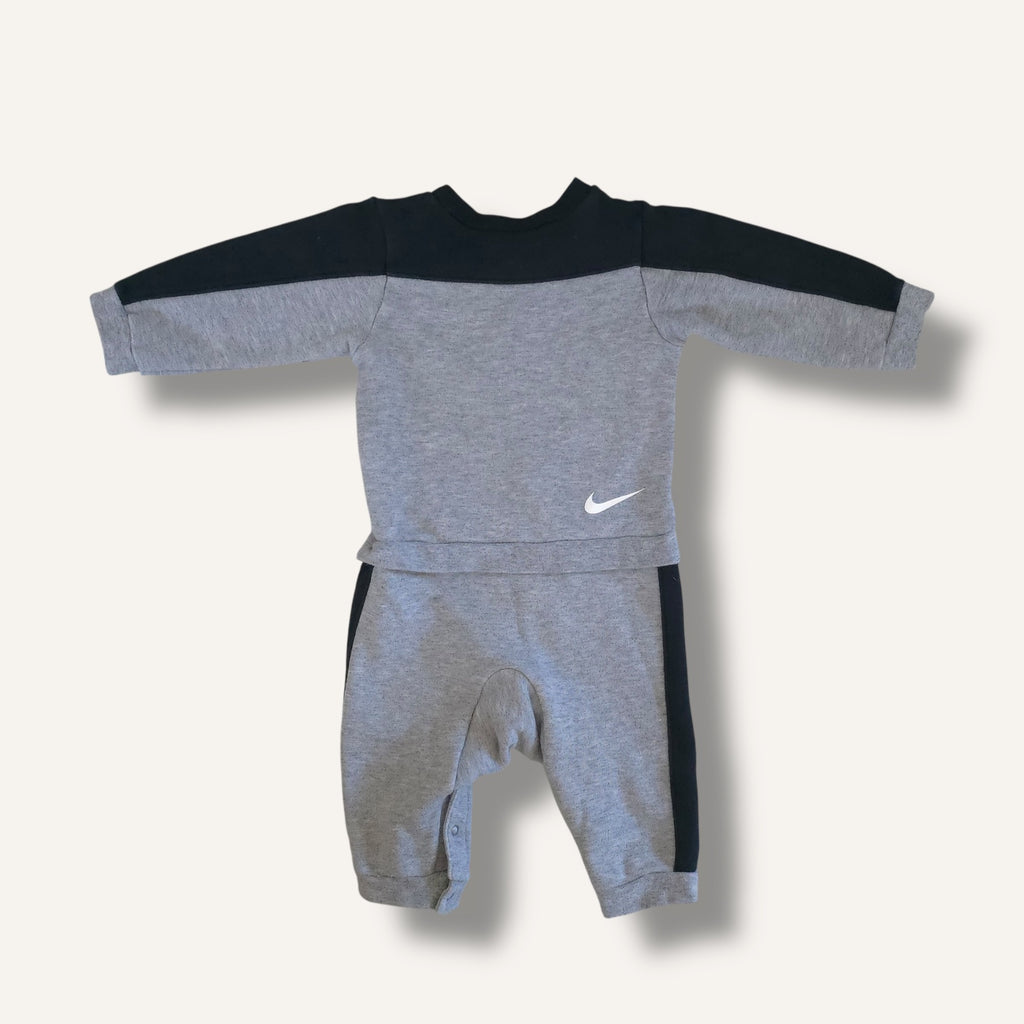 Y2K Nike Grey and Black Romper (6/12M)