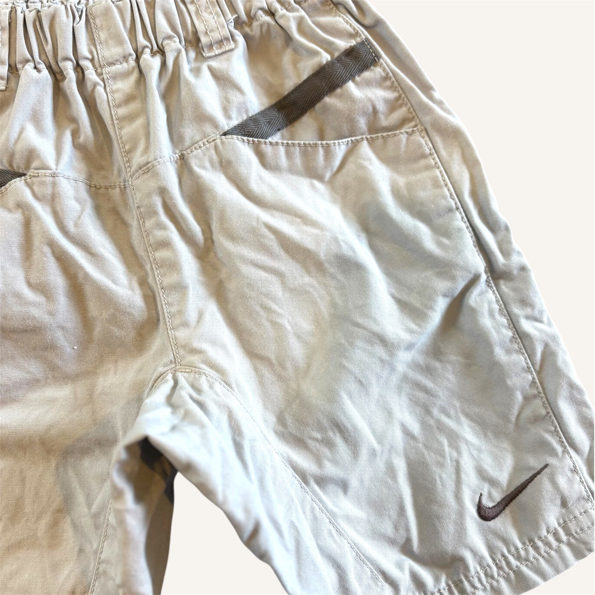 Nike Beige & Charcol Y2K Shorts (2-3T)