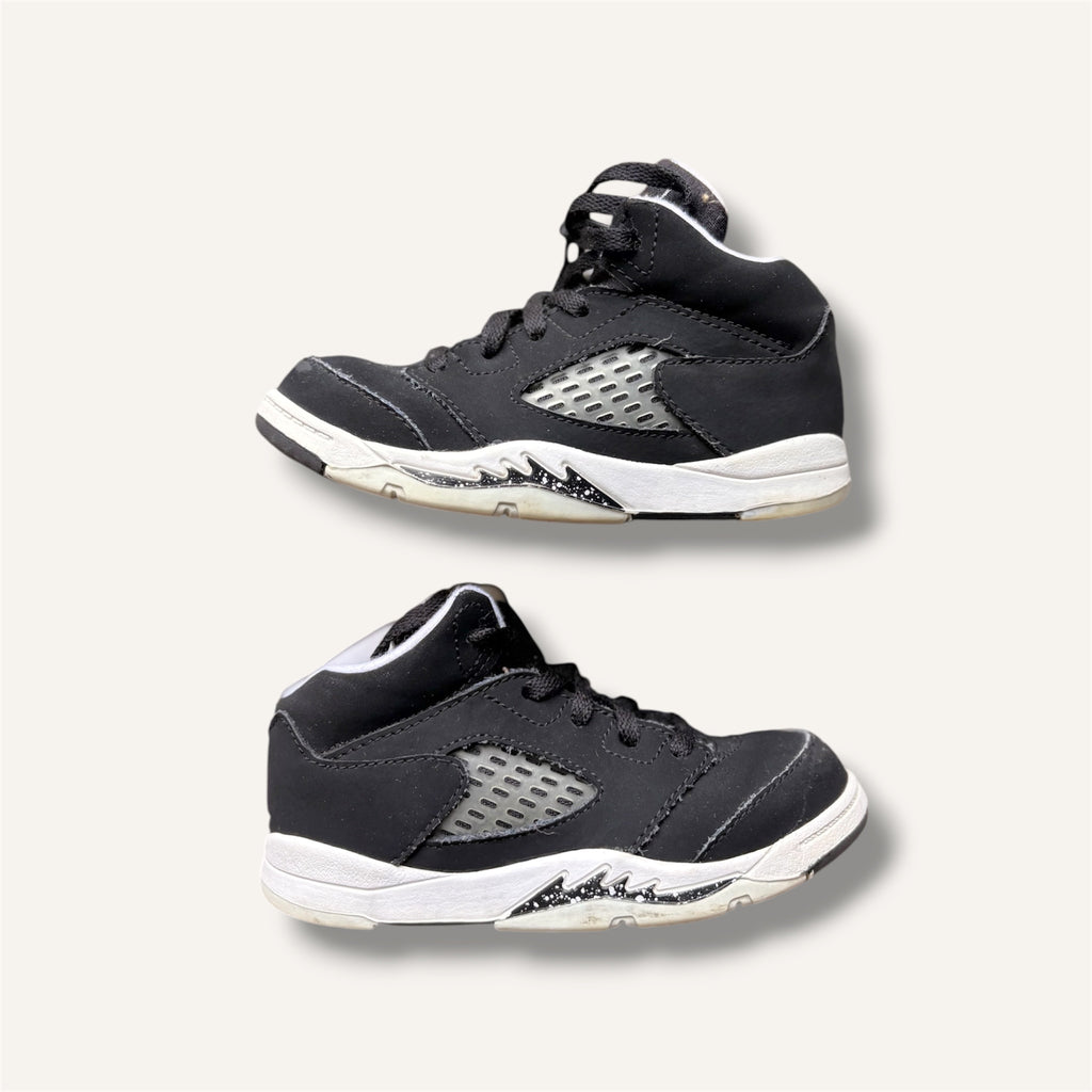 Jordan 5 Retro Oreo Sneakers (9C)