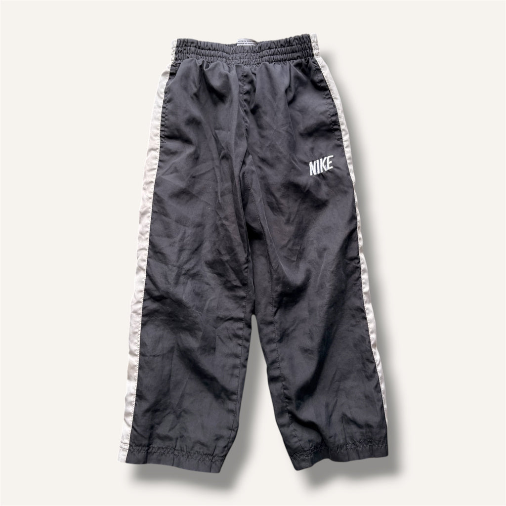 Black Nike Windbreaker Pants (4T)
