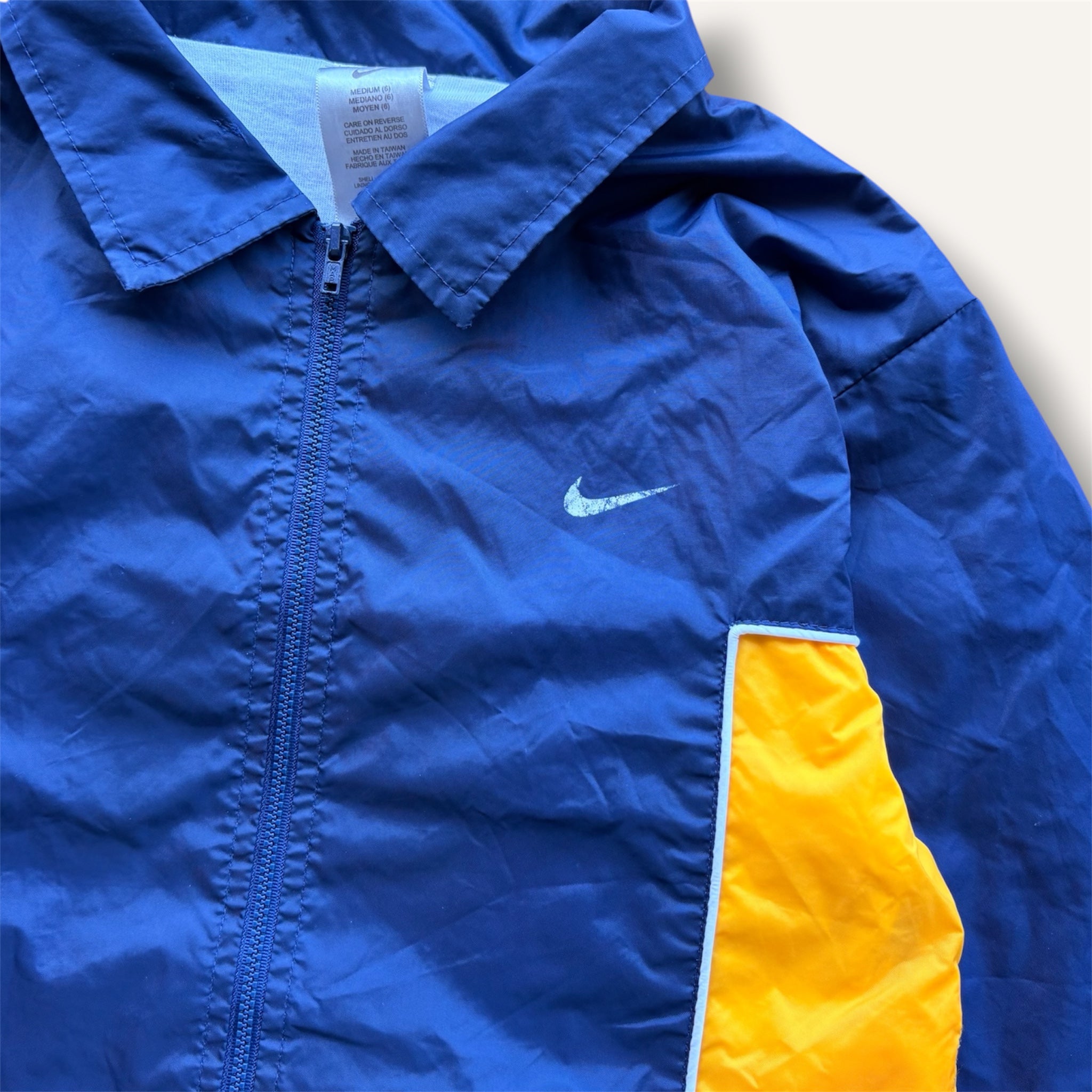 Y2K Nike Navy and Yellow Windbreaker (6)