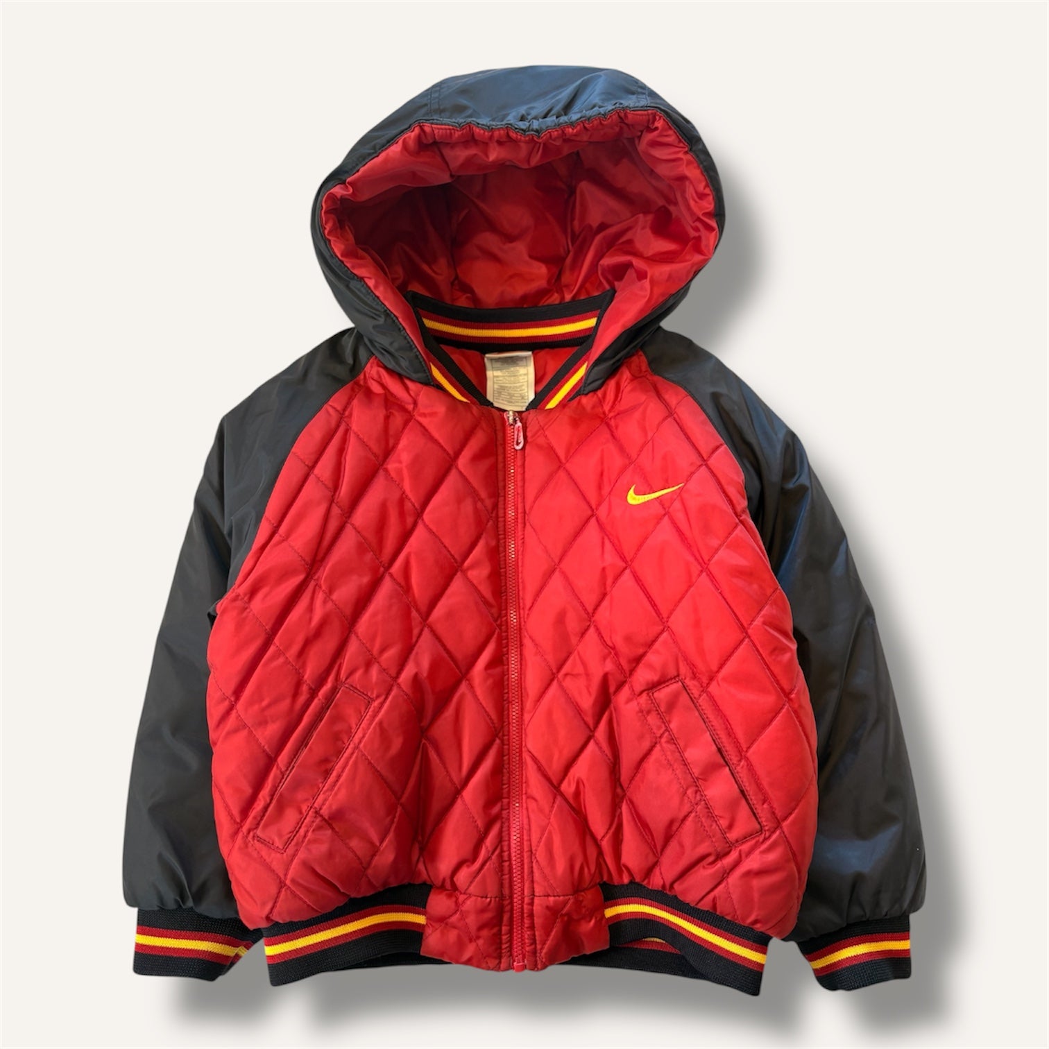 90's Red and Black Rare Quilt Style Puffer Jacket (5/6)