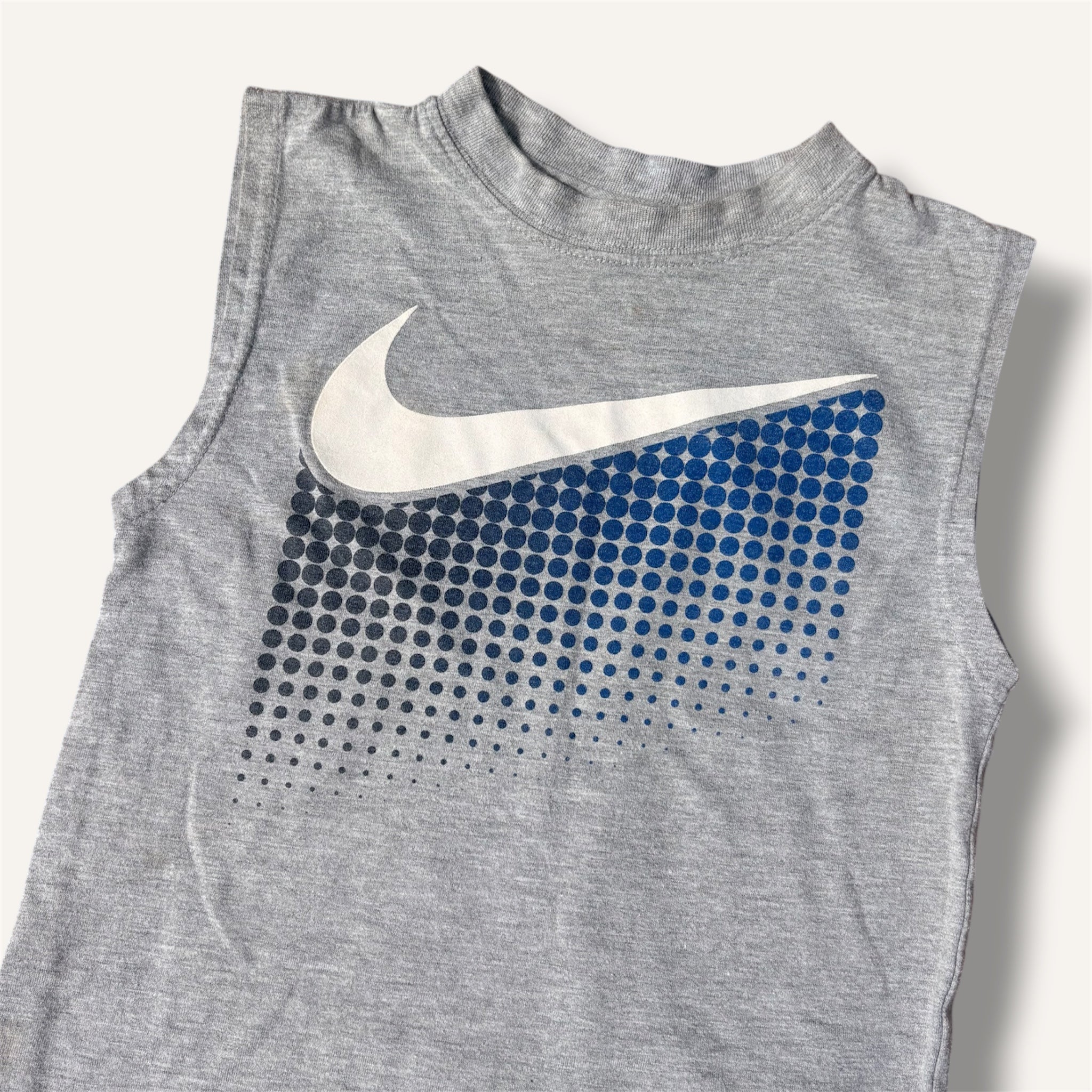 Y2K Graphic Nike Muscle Tank (6)