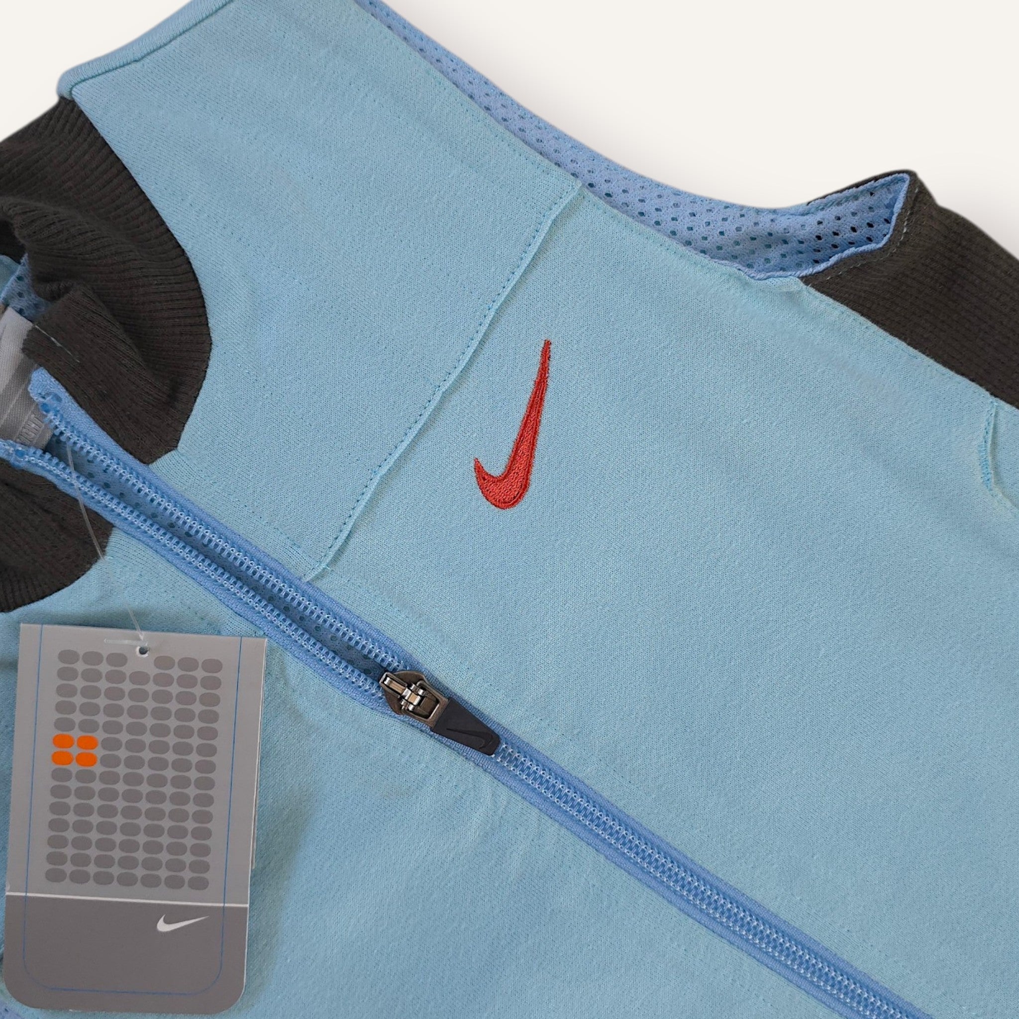 Y2K Blue and Brown Nike Vest (BNWT) (2T)