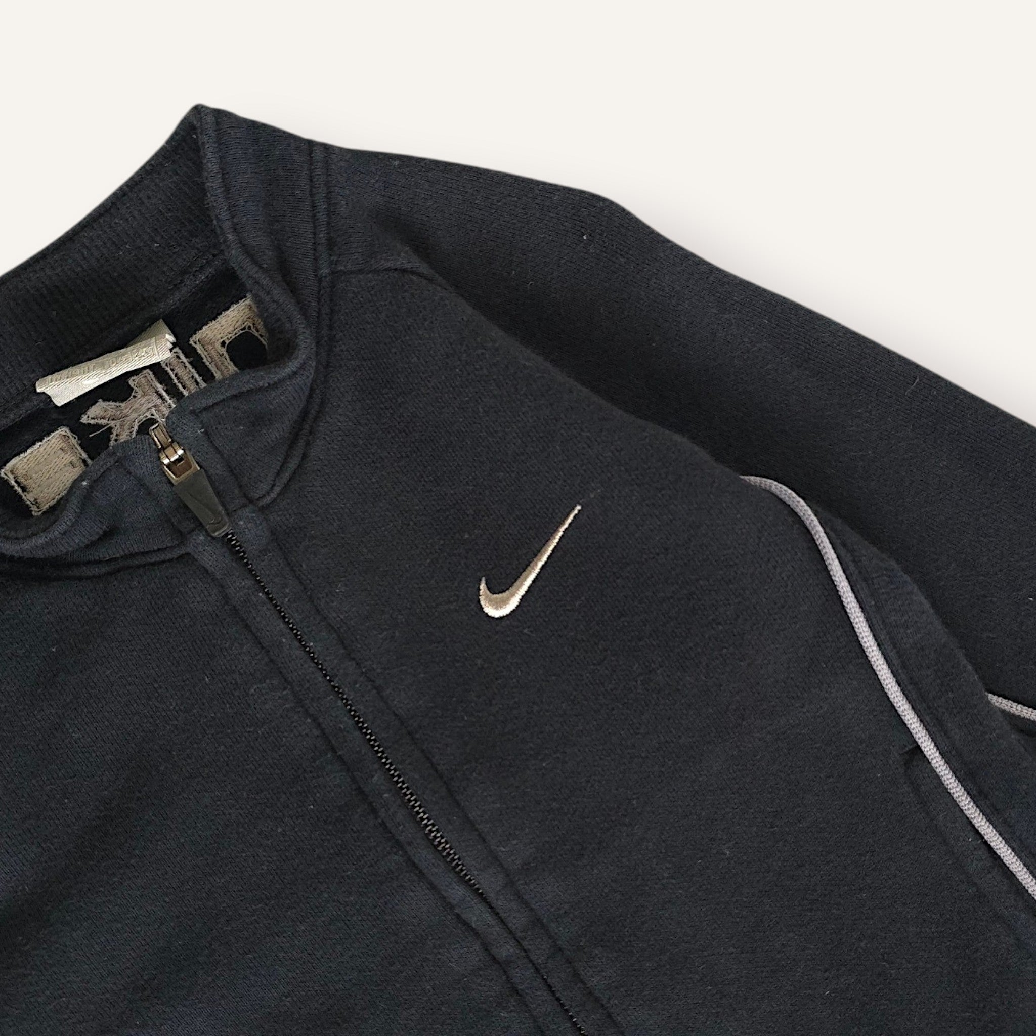 Y2K Nike Black w Silver Detailing Track Jacket (1-2T)