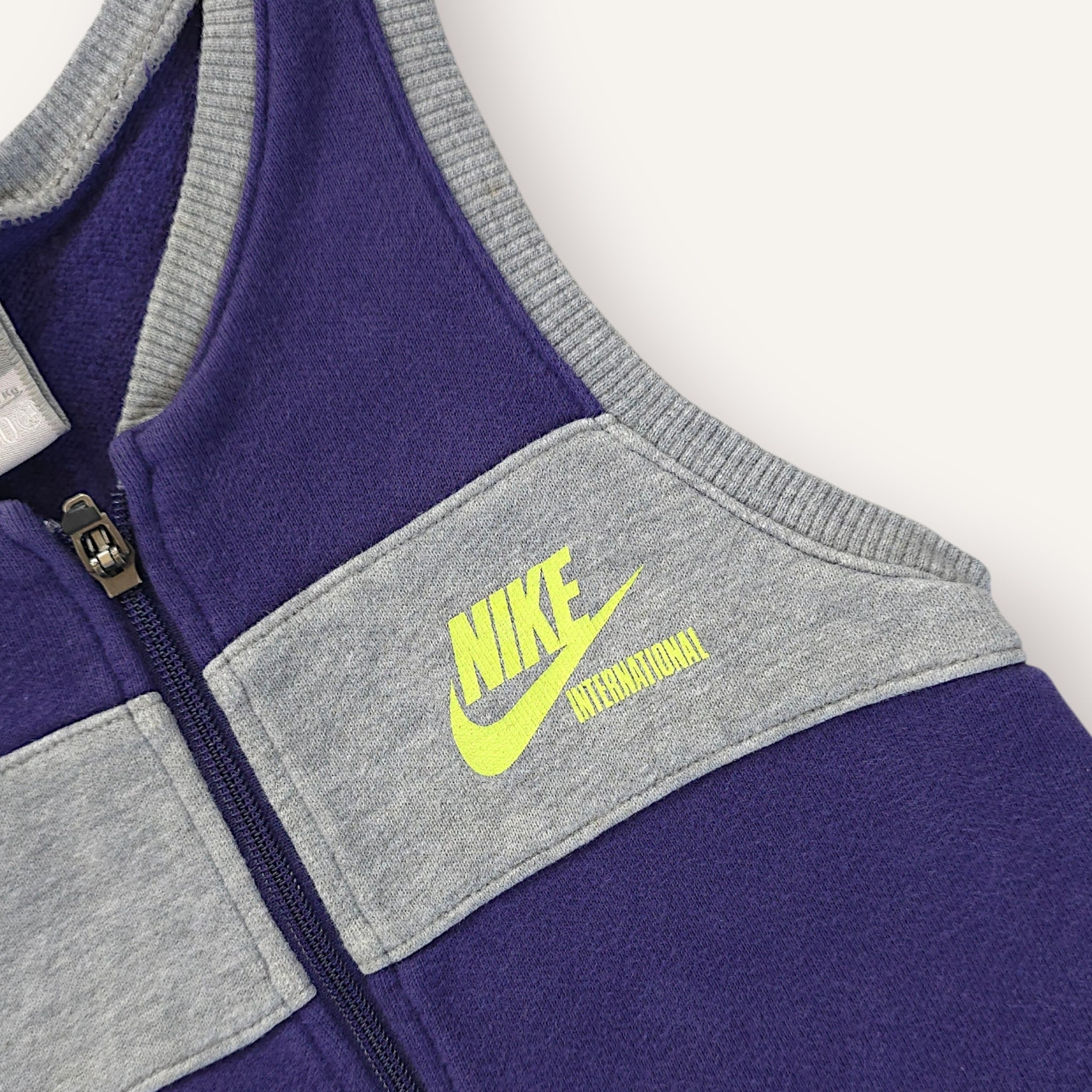 Y2K Purple and Grey Nike Romper (2T)