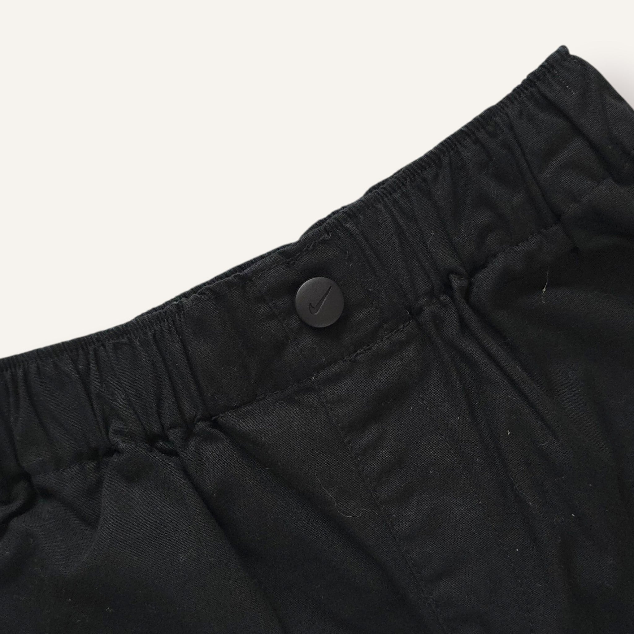 Y2K Nike Black & Silver Straight-Leg Pants (BNWT) (4T)