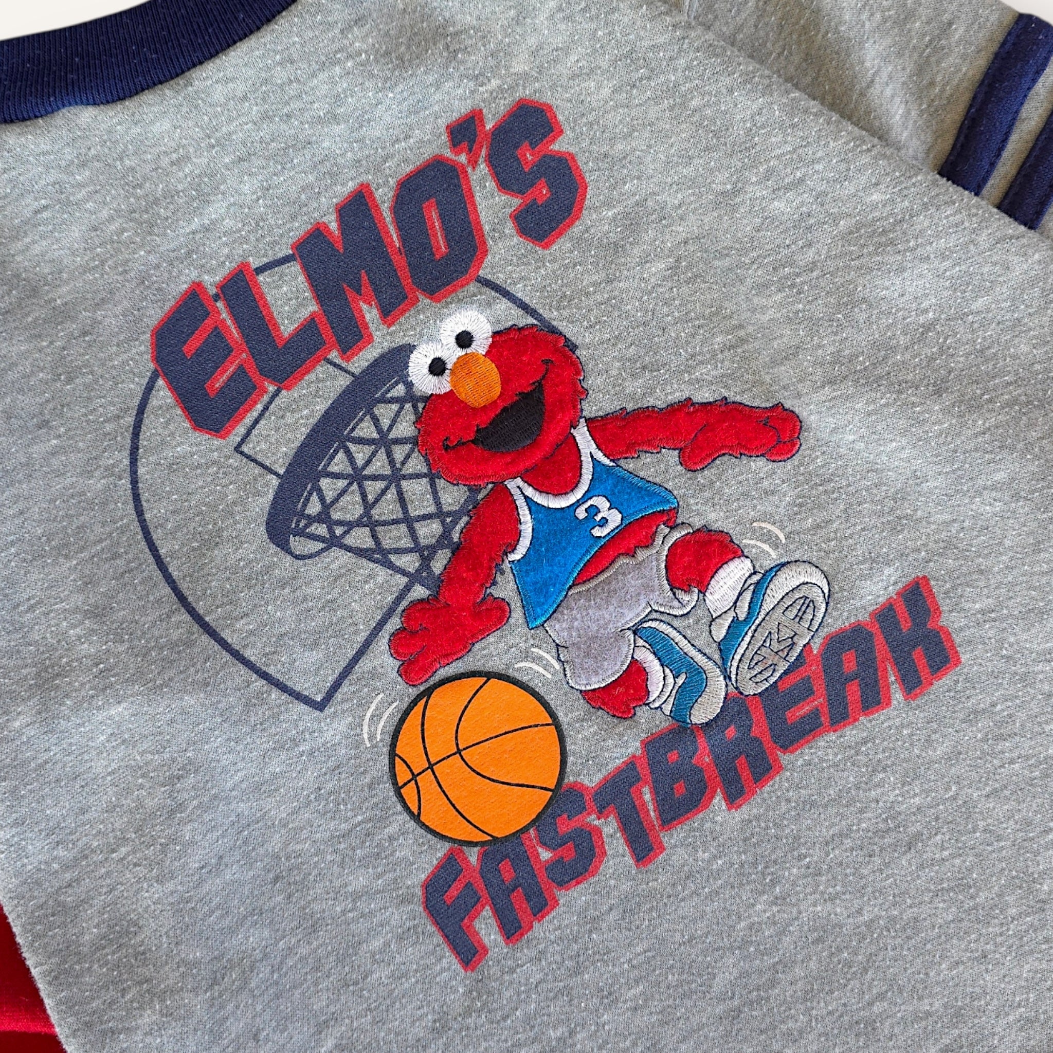 2006 Elmo Basket-Ball Crewneck (5)
