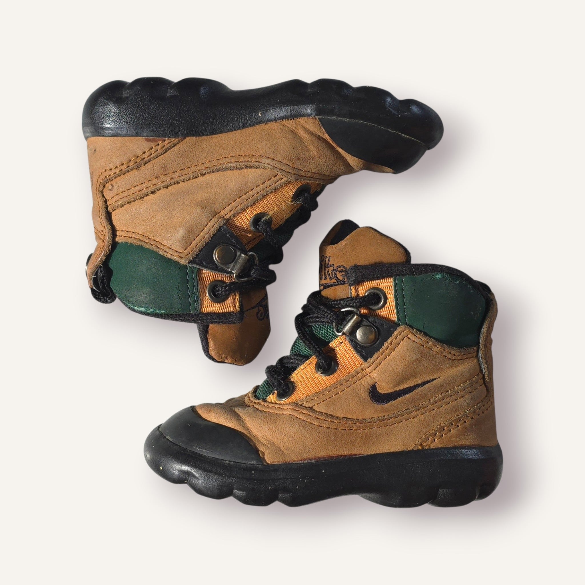 90s Nike Mudskippers (5C)