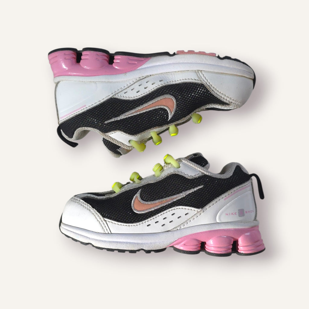2009 Pink and White Nike Shox (7C)